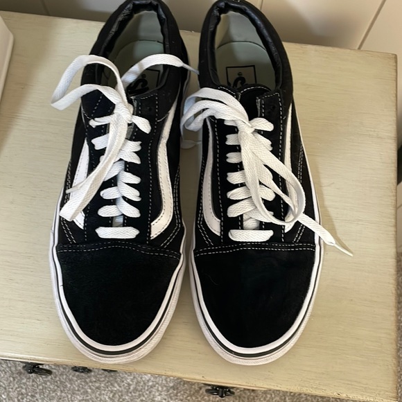 Vans Shoes - Black & white tie up vans